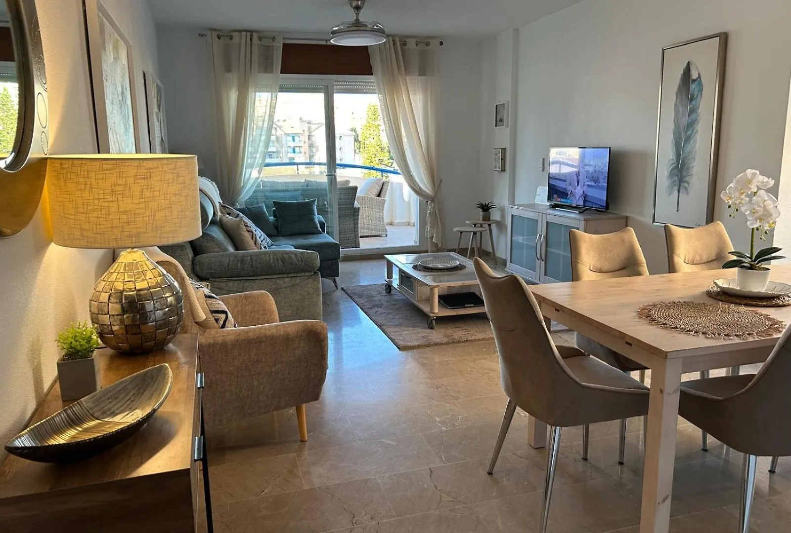 Superior Don Joaquin 2 Bed Apt Benalmadena contacts