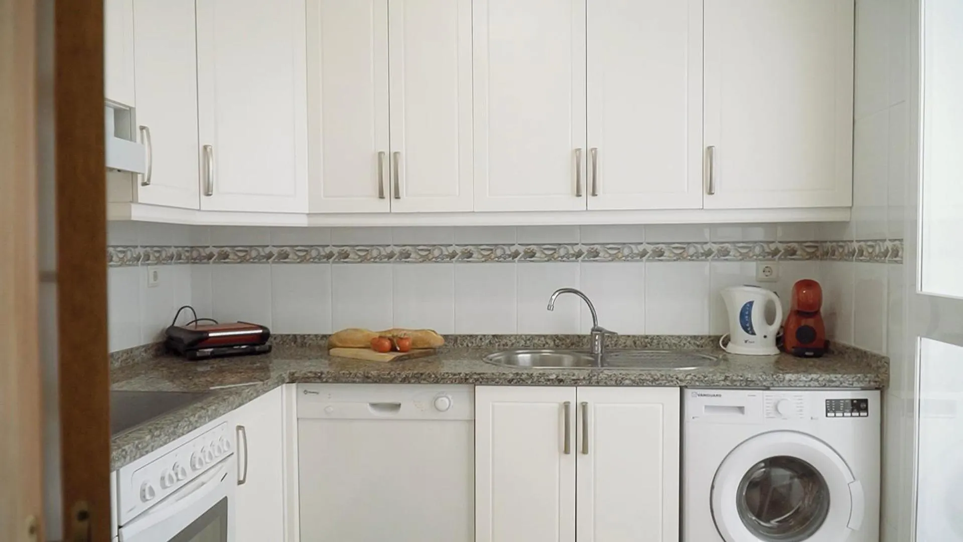 Superior Don Joaquin 2 Bed Apt Benalmadena